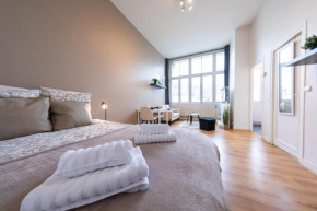 Studio hyper centre et rue tres calme